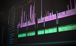 Что вызывает шум электронного оборудования во время его работы?